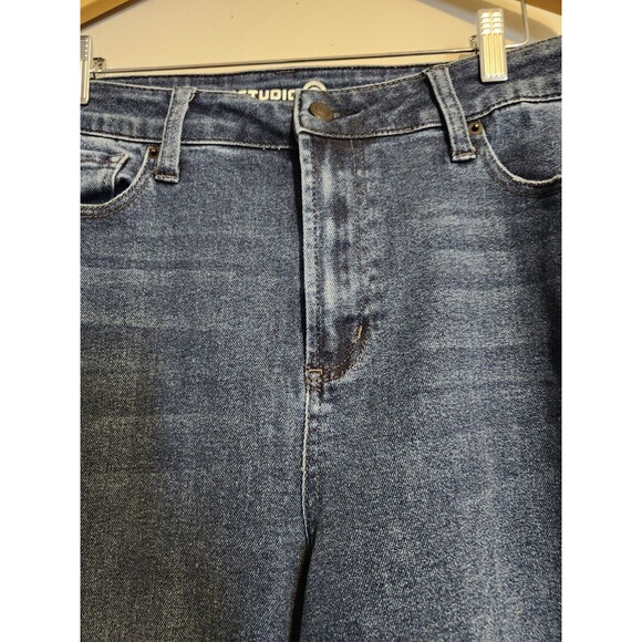 Max Studio Womens Jeans Size 16 High Rise Skinny Medium Wash Stretch - Picture 3 of 6